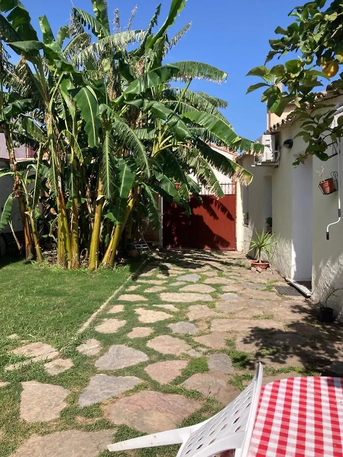 Essenza_2 B&B Pula 0*,  Italy
